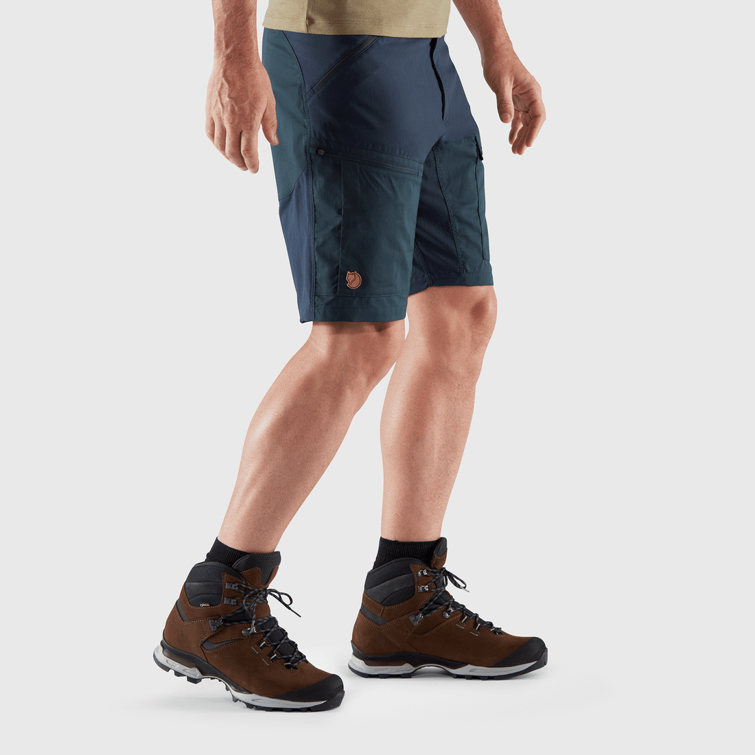 Abisko shorts sales