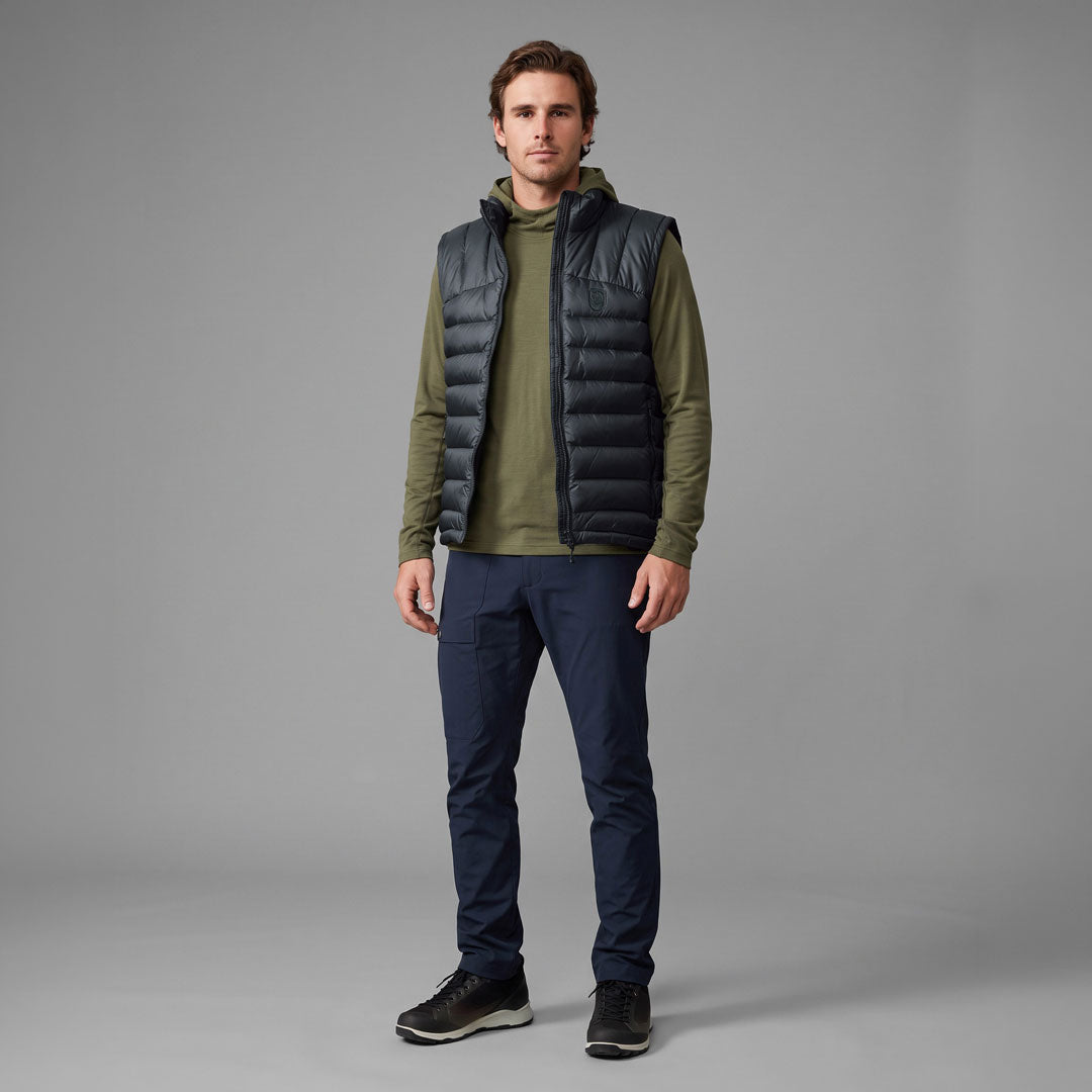 Expedition Pack Down Vest M - Black Edition