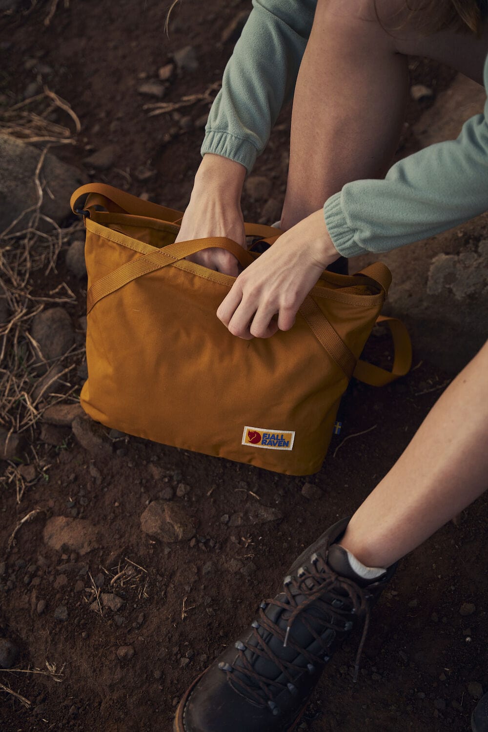 Vardag Crossbody